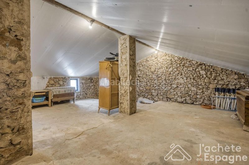 Foto fe826273-90cd-4185-9d10-f97bb169e623. Casa a Cortes de Pallás