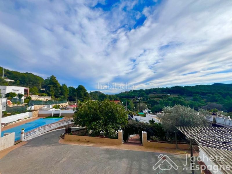 Foto 14e6cb13-db38-42fe-ba9b-ee7088a46d4c. Masia amb piscina a Quart de les Valls
