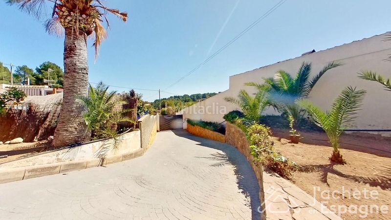 Foto 9485b1f8-af92-4494-9975-b0ba4ca8443c. Masia amb piscina a Quart de les Valls