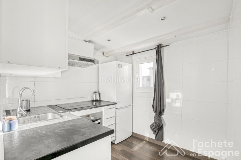 Foto 56fd82ee-7755-47cd-bb1f-ea67544ee6f3. Apartament a Fort Pienc Barcelona