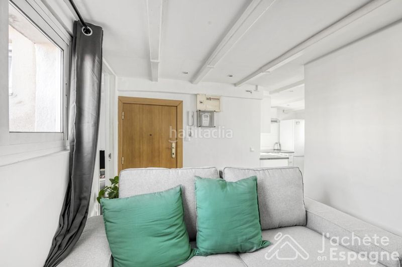 Foto a41fc485-de2e-4deb-992e-a8d55d53146e. Apartament a Fort Pienc Barcelona