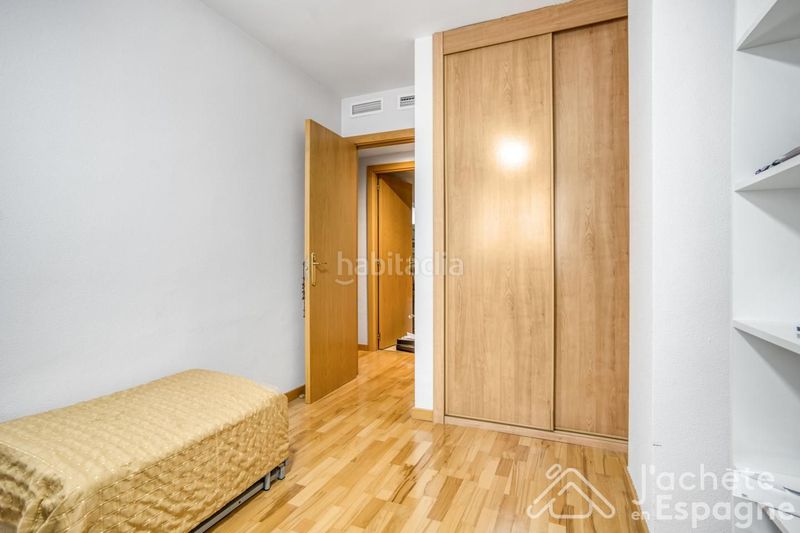 Foto ad6098ab-20d8-4244-acb9-9257e00cbe34. Pis amb aparcament piscina a Valterna Paterna