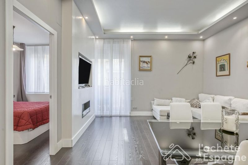 Foto 1dc0da10-ce8b-4f12-af4f-fceca785cebc. Apartament a Vila de Gràcia Barcelona