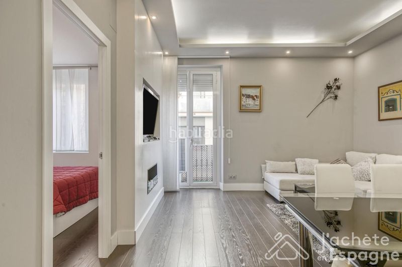 Foto 5a32650f-c320-4248-a025-1352af4b81d9. Apartament a Vila de Gràcia Barcelona