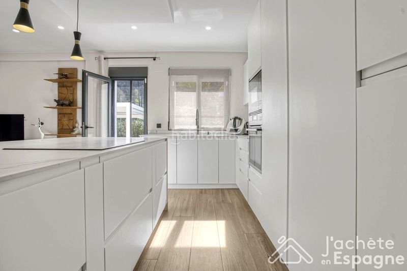 Foto 9421b369-ad84-43df-a3a5-5189a1cc8b2b. Casa amb calefacció aparcament piscina a Urbanitzacions i Pedanies Sud Alzira