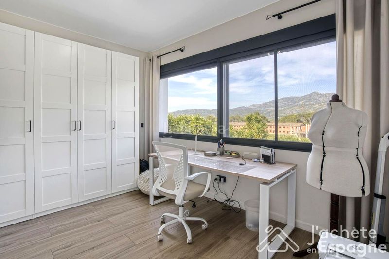 Foto 9ca5a50b-4dea-4b8b-98a0-f11deb086c9b. Casa amb calefacció aparcament piscina a Urbanitzacions i Pedanies Sud Alzira