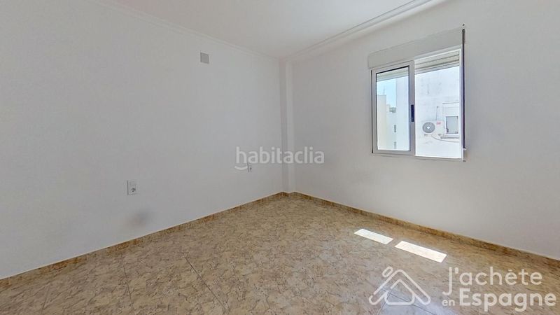 Foto 9936e4eb-599a-4b7e-8474-5dbfea62e2fe. Pis a Oliva pueblo Oliva