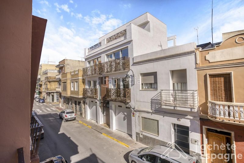 Foto 8eb0deac-9dd1-454e-aba4-3d2493dd5c21. Casa amb aparcament a Massamagrell
