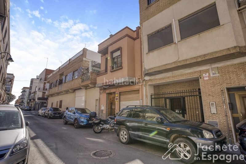 Foto ffd4e52d-ebaa-4375-a04a-ede1f618f606. Casa amb aparcament a Massamagrell