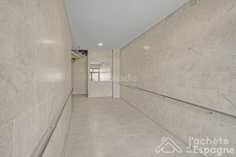 Foto 558cb3b2-65c1-49b4-a64b-45986b45a302. Pis a Sant Isidre Valencia