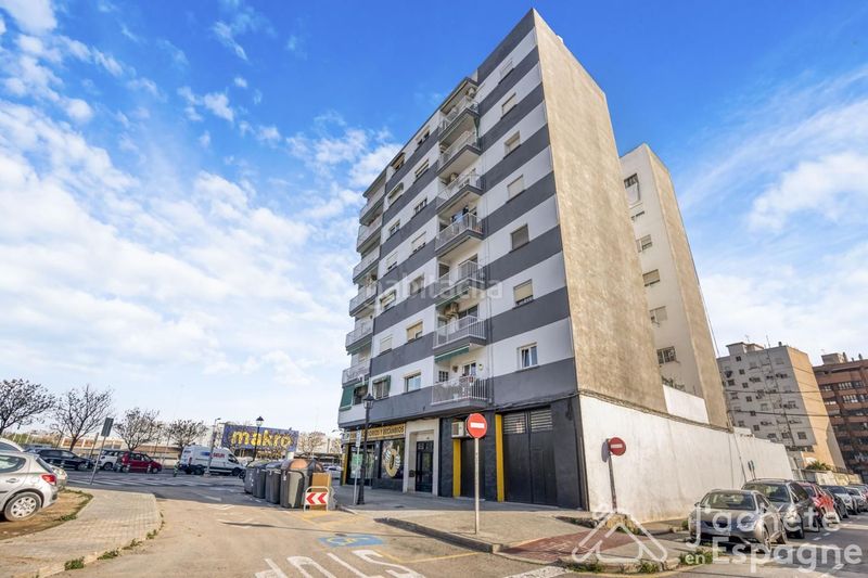 Foto da213f80-d873-4098-a09f-3d3da20bdf6e. Pis a Sant Isidre Valencia