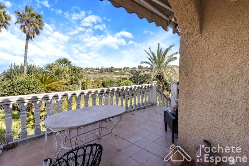 Foto 843cd4a1-4c3c-4218-bcb5-5eb0ff2d8982. Casa amb aparcament piscina a Monserrat