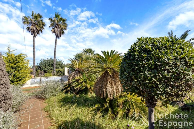 Foto a58b3763-d400-464f-a19d-003bceebefd3. Casa amb aparcament piscina a Monserrat