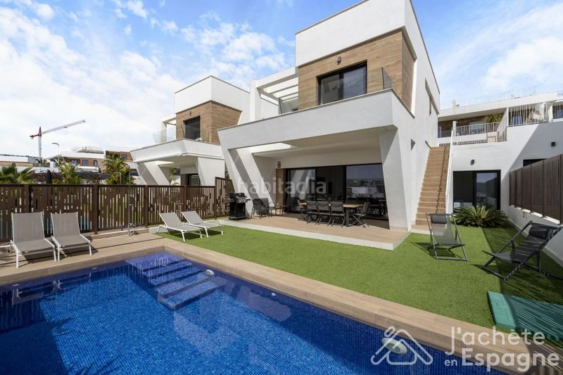 Foto 5b40390e-82f4-4b9c-b75e-931081bffa4e. Casa amb piscina a balcón de Finestrat-terra marina Finestrat