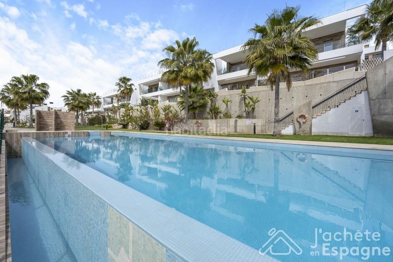 Foto bc1ba088-f59b-40bd-b31c-9e7112b78dc2. Casa amb piscina a balcón de Finestrat-terra marina Finestrat