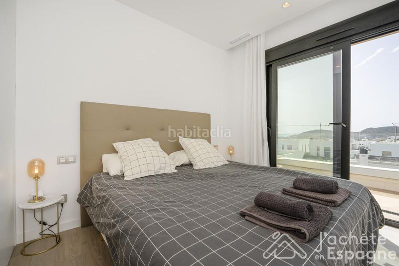 Foto e3e61d3d-6513-4b05-a6c4-97a1c0666f00. Casa amb piscina a balcón de Finestrat-terra marina Finestrat