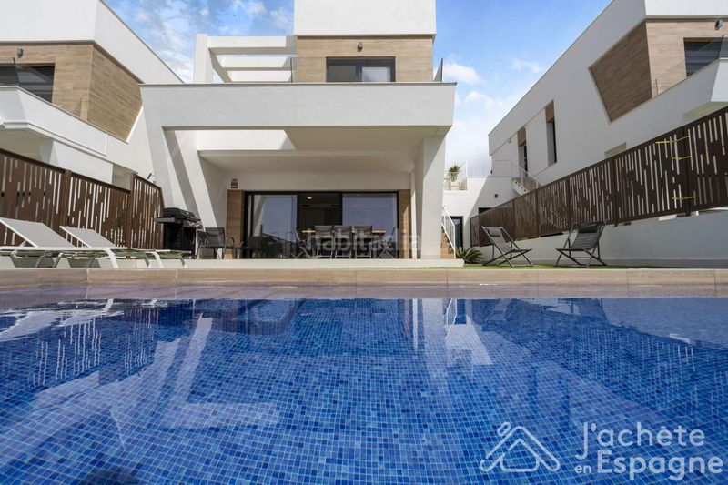 Foto f7cf106b-d9f6-425b-ae30-7e6f4879faa5. Casa amb piscina a balcón de Finestrat-terra marina Finestrat