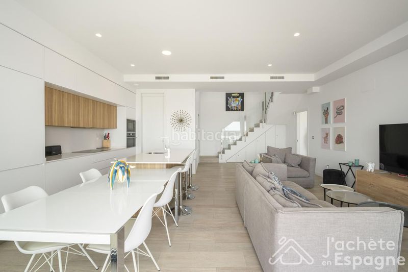 Foto f89d4a18-3d21-43db-9df1-39fbed6065c3. Casa amb piscina a balcón de Finestrat-terra marina Finestrat