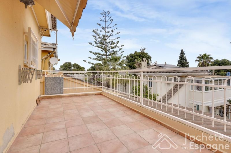 Foto 04597ffe-f541-4bea-a4e7-d0865be3846d. Casa amb aparcament piscina a La Cañada Paterna