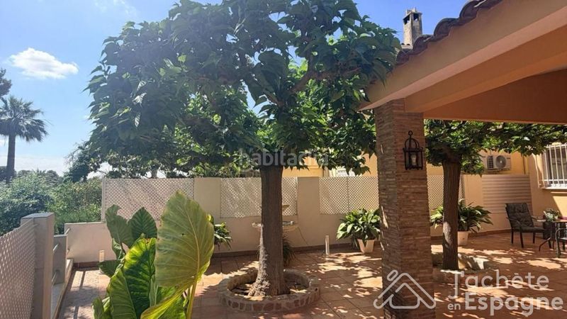 Foto 565677fa-6e7d-45cb-8f1f-c7a7906ce7e0. Casa amb aparcament piscina a La Cañada Paterna