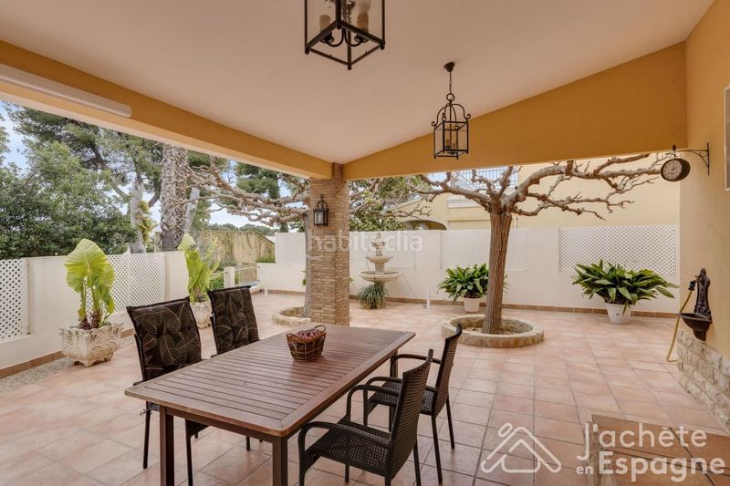 Foto ac49e5b9-0832-4ba2-9d02-9660f8d40025. Casa amb aparcament piscina a La Cañada Paterna