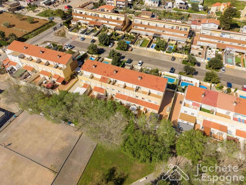 Foto 2586f59b-4529-43e8-a531-a4571286a247. Casa adossada amb aparcament a Papa Luna - Platja del Gurugú Benicarló