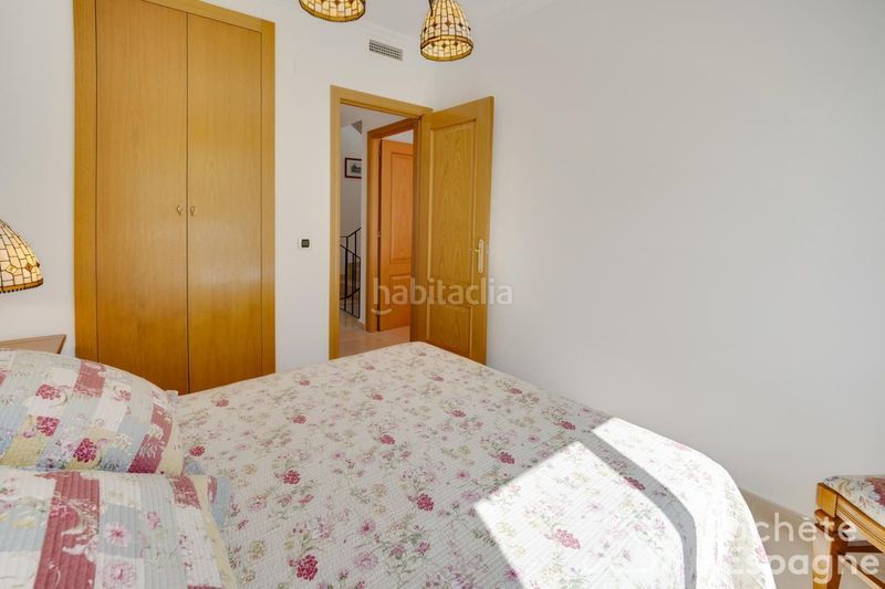 Foto 8d8c549b-b364-4d06-9df2-78e9bd478823. Casa adossada amb aparcament a Papa Luna - Platja del Gurugú Benicarló