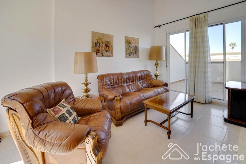 Foto ed6e41b1-678e-4743-a58d-a6d88633fc55. Casa adossada amb aparcament a Papa Luna - Platja del Gurugú Benicarló