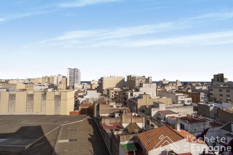 Foto 934dcd2b-e71e-430d-8a0f-5a3988f12a21. Àtic amb calefacció aparcament a Casco Urbano Vinaròs