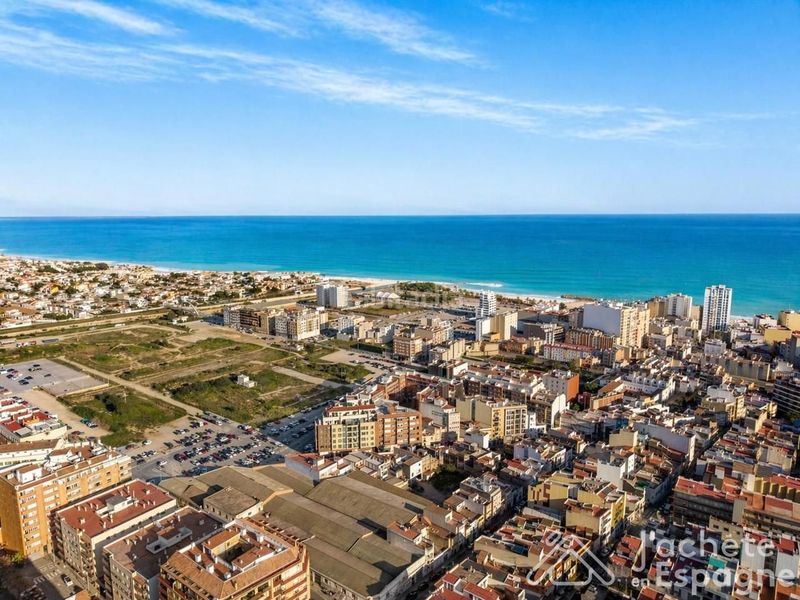 Foto ad40438a-0888-46e8-923e-dd43e6d12fa4. Àtic amb calefacció aparcament a Casco Urbano Vinaròs