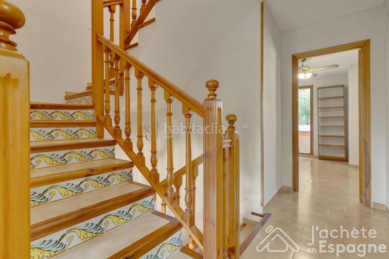 Foto 66696bcc-caa4-4940-b80b-623cdd3b549a. Casa aparellada amb calefacció aparcament piscina a Paterna