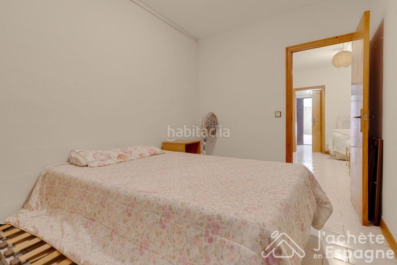 Foto 6df0bd6d-a1bc-4b85-9311-aeb54193b8cd. Casa aparellada amb calefacció aparcament piscina a Paterna