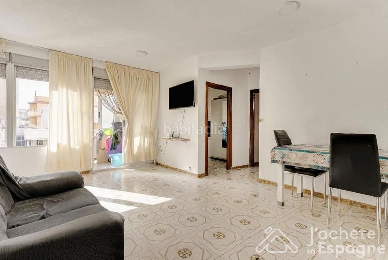 Foto d4a11a7e-8c83-43a2-b64a-9c0685d7cec8. Pis amb aparcament a Centro Almazora / Almassora