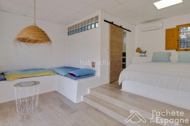 Foto 0bbbae73-b1e9-42fc-b9de-428da2635c26. Casa amb aparcament piscina a Centro-El Castillo Sagunt