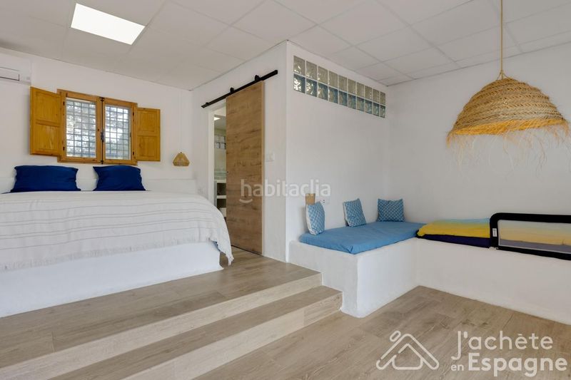 Foto 583c1668-2f6d-4c4e-99db-9d9d52f485c4. Casa amb aparcament piscina a Centro-El Castillo Sagunt