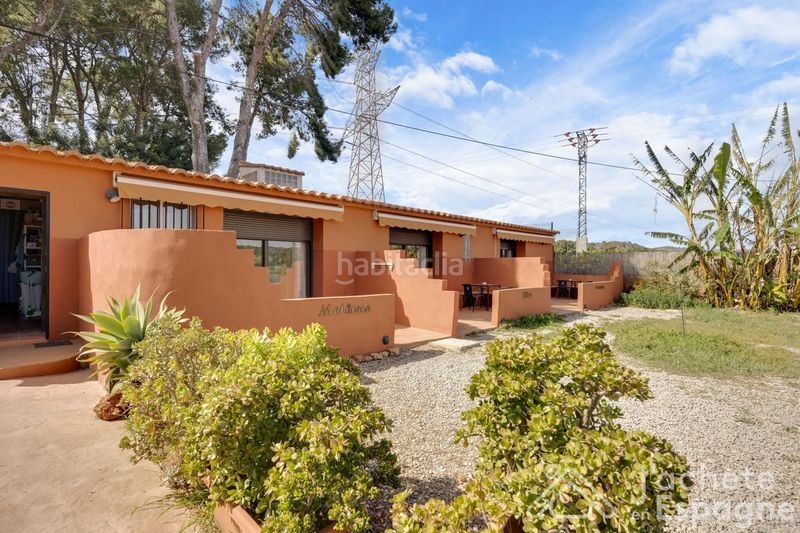 Foto a3b03dbc-8972-42d3-8c40-781dd13c4938. Casa amb aparcament piscina a Centro-El Castillo Sagunt