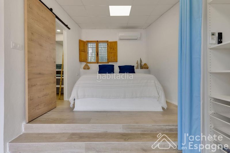 Foto b5e8c3c0-68c2-47da-a6f2-5c183fd593b5. Casa amb aparcament piscina a Centro-El Castillo Sagunt