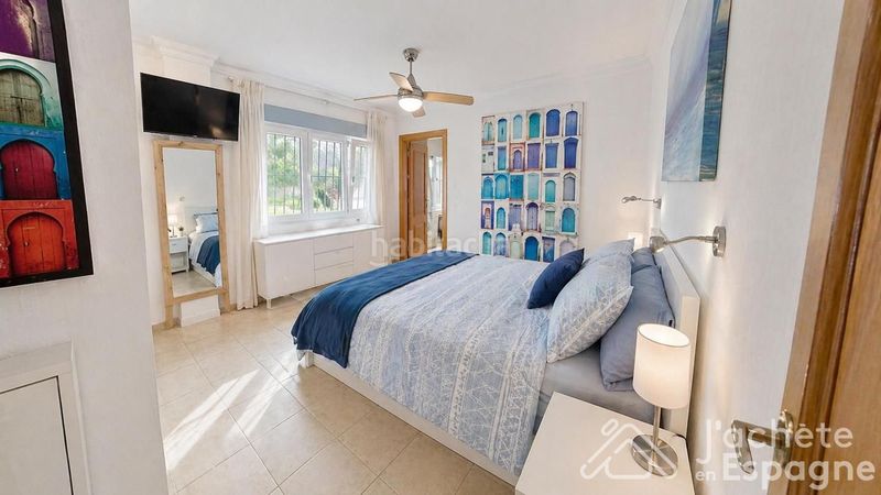 Foto f37b00a6-9b55-4182-8dd0-8086c5d6a9ad. Casa amb aparcament piscina a Centro-El Castillo Sagunt