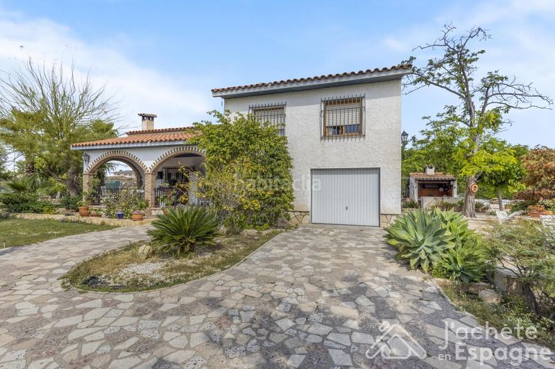 Foto 343f2170-89b9-41ff-bf63-b63b3fb4cca5. Casa amb aparcament piscina a Villamontes-Boqueres Sant Vicent del Raspeig