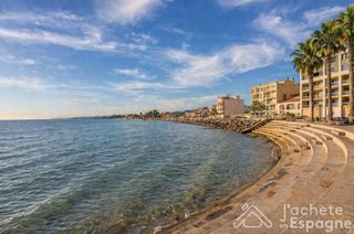 Appartement  Jaime chicharro. Piso reformado cerca del mar, ideal inversión