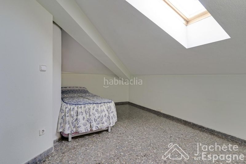 Foto 58840bce-b0b7-4faa-83b6-eda6245db0da. Duplex con riscaldamento parcheggio in La Creu del Grau Valencia