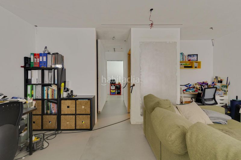 Foto ae987c58-f237-4a23-a80c-ed3c486f1e3b. Casa amb aparcament a La Cañada Paterna