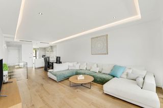 Duplex  Del golf. Dúplex de 3 dormitorios con vistas al mar y amplias terrazas en