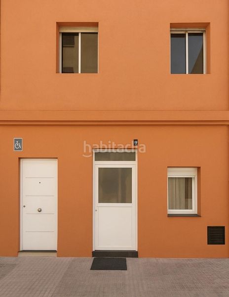 Foto 5b2be8ab-e6cf-4f7c-83ce-0b5d0d5e763e. Casa a Avenida de Abril-9 de Octubre Sagunt