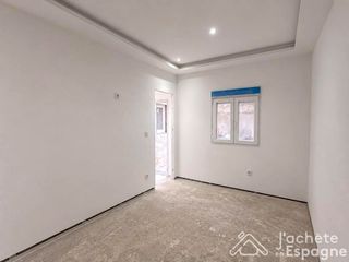Casa  Sant quintín. Encantadora casa reformada en puerto de sagunto
