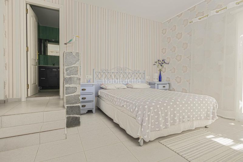 Foto 9eca38b9-2246-4423-bd2a-48418e380ef5. Casa amb aparcament piscina a Pedreguer