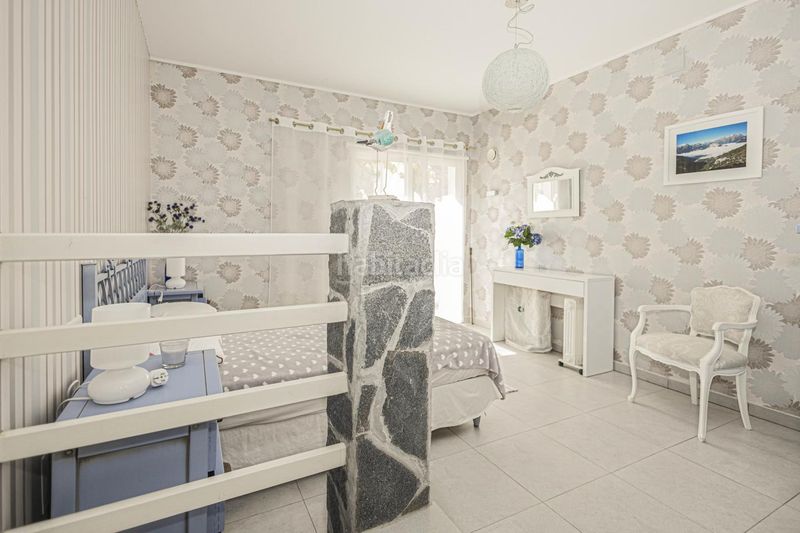 Foto 9ee47904-5fad-4d02-9943-16f87cdd7a6c. Casa amb aparcament piscina a Pedreguer