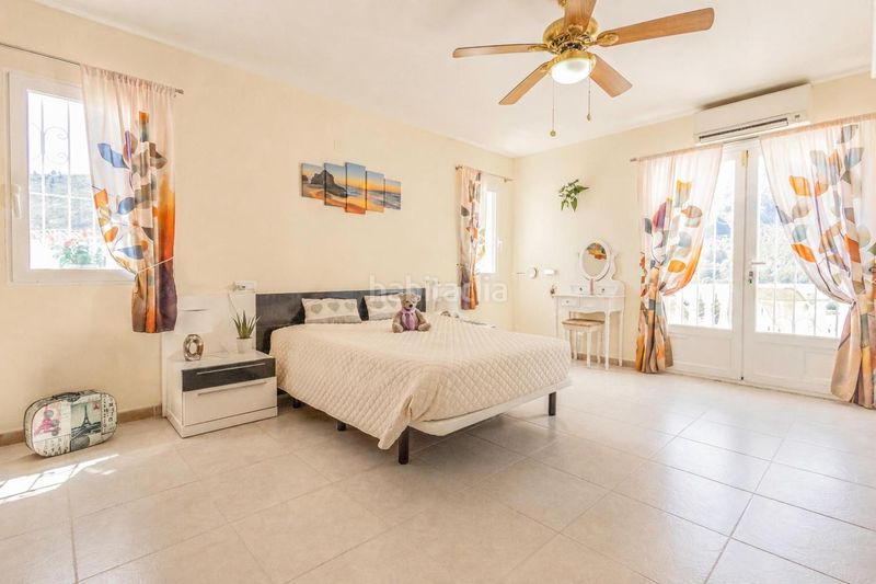 Foto f705c02e-c388-4d60-bd57-d3be190addb6. Casa amb aparcament piscina a Pedreguer