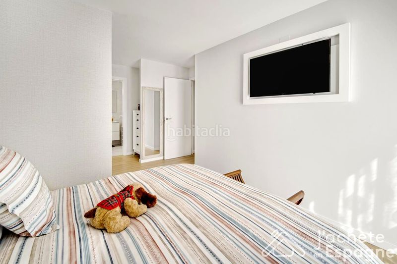 Foto d19a0b95-cf3a-4938-9735-711517f34559. Pis amb aparcament piscina a Casco Urbano Vinaròs
