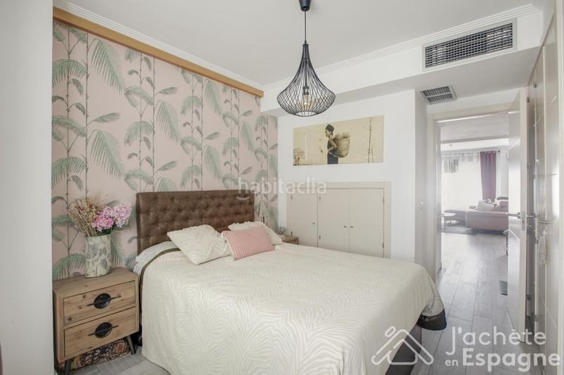 Foto a2136a5b-7a8e-4e2d-b241-a42d72970179. Triplex avec chauffage parking piscine dans Legazpi Madrid